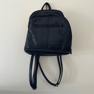 Giani Bernini genuine leather backpack